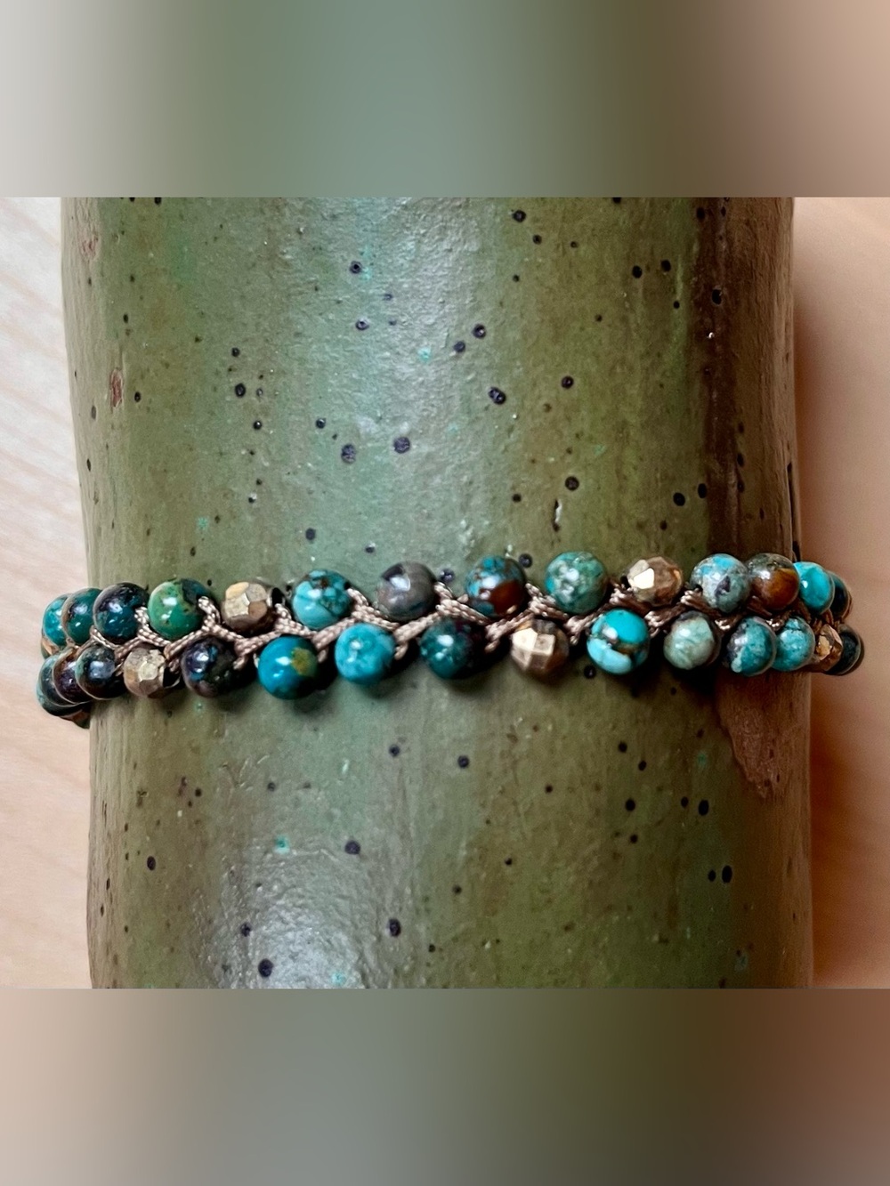 NWT Chan Luu Trend Blue Green Beaded Adjustable Boho Bracelet + Pouch - Picture 4 of 5